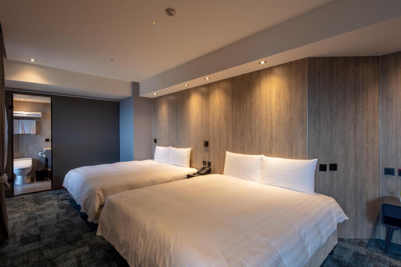 Roaders Plus Hotel - Taipei Station Eksteriør billede