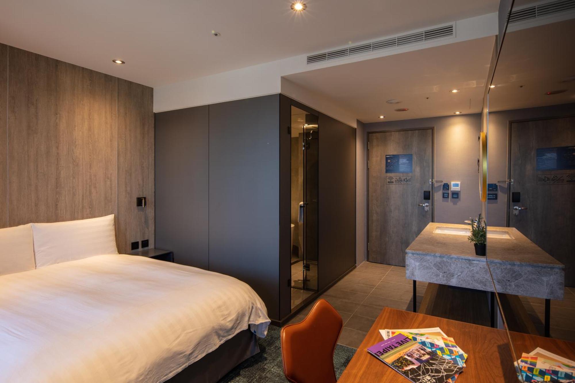 Roaders Plus Hotel - Taipei Station Værelse billede