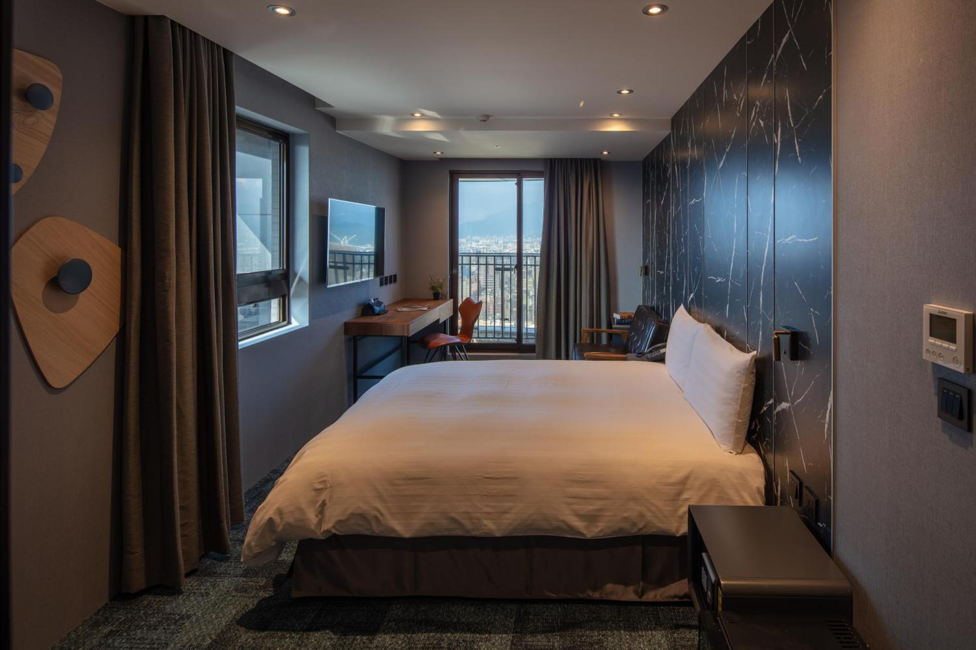 Roaders Plus Hotel - Taipei Station Værelse billede
