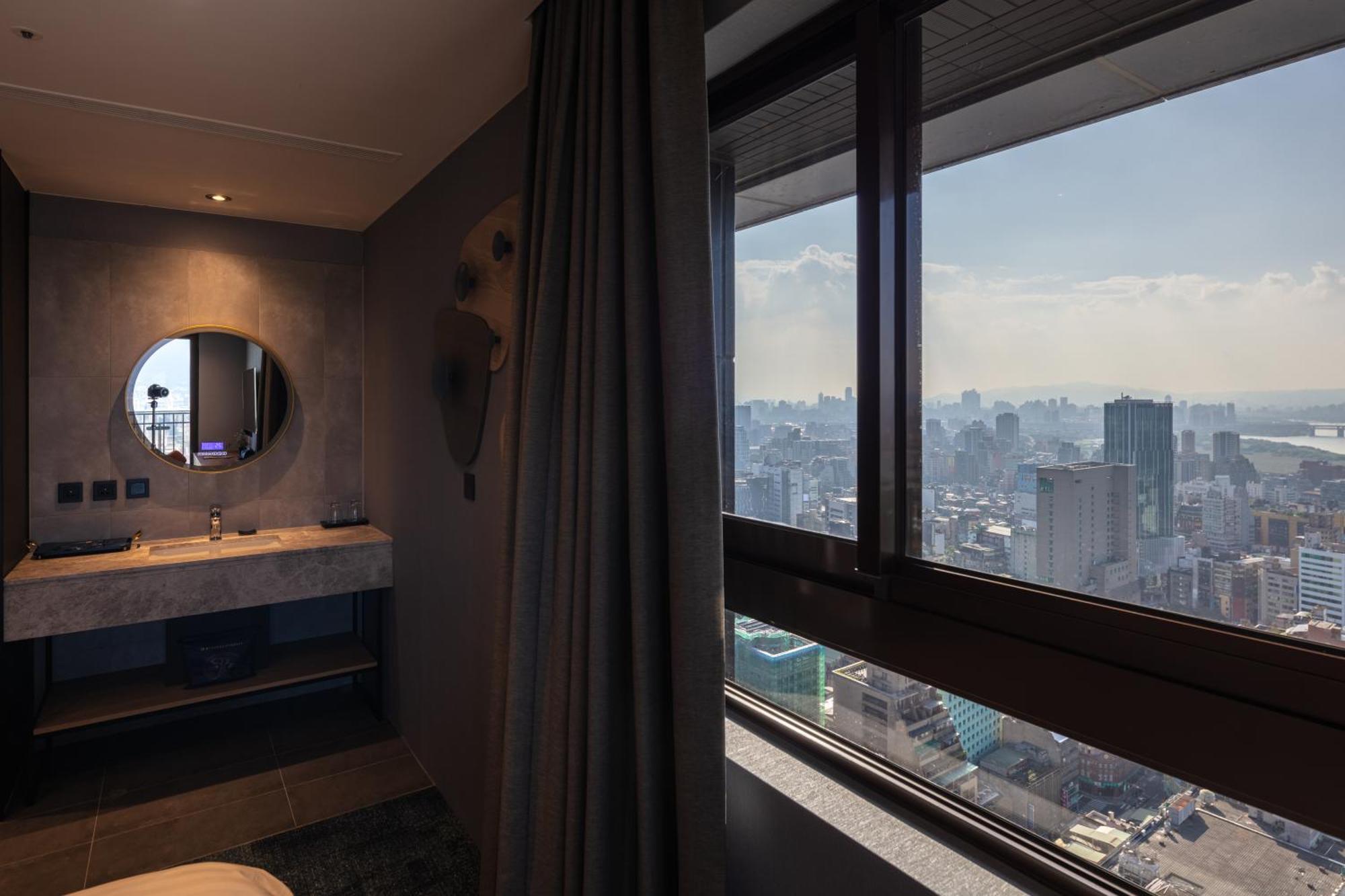 Roaders Plus Hotel - Taipei Station Værelse billede