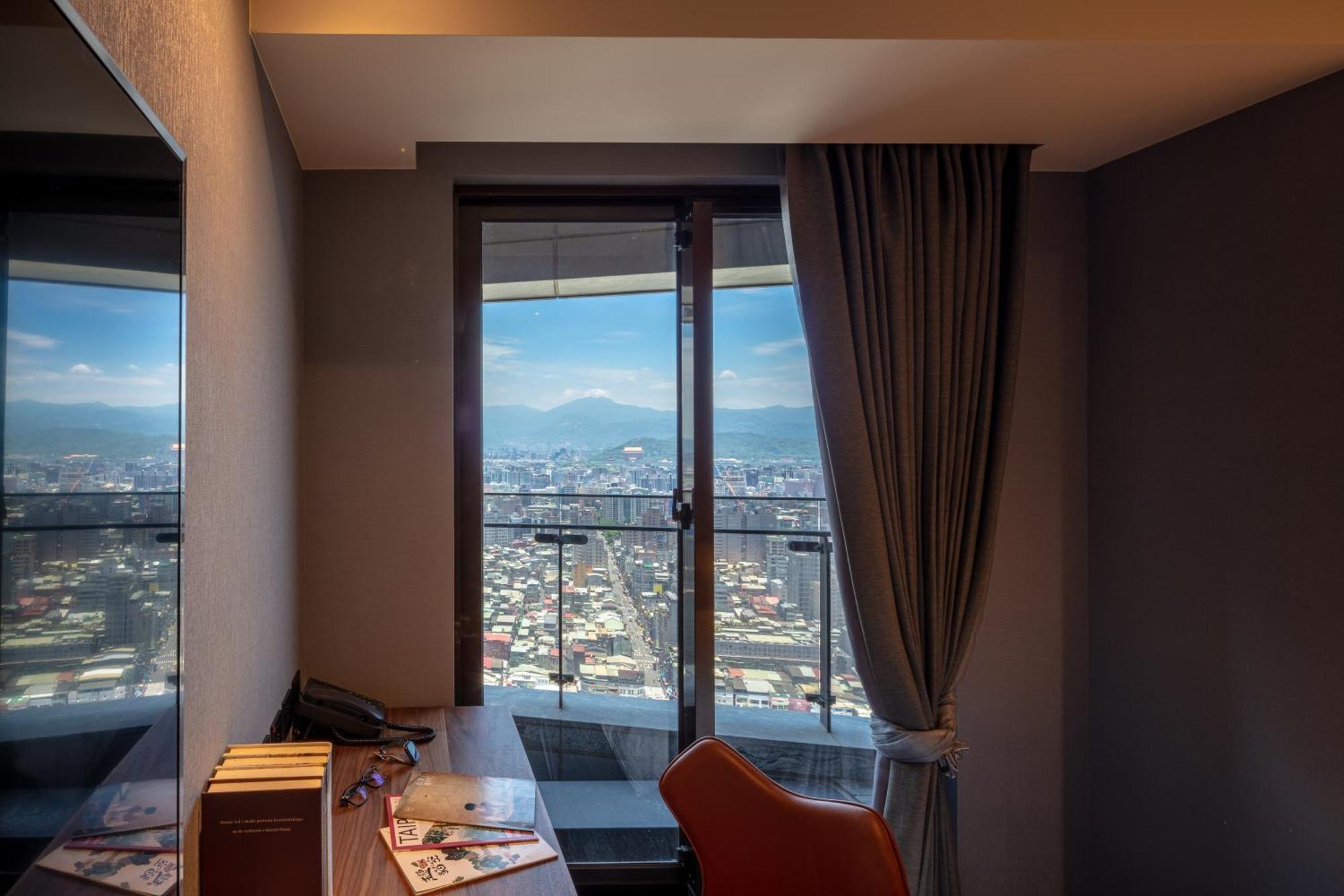 Roaders Plus Hotel - Taipei Station Værelse billede